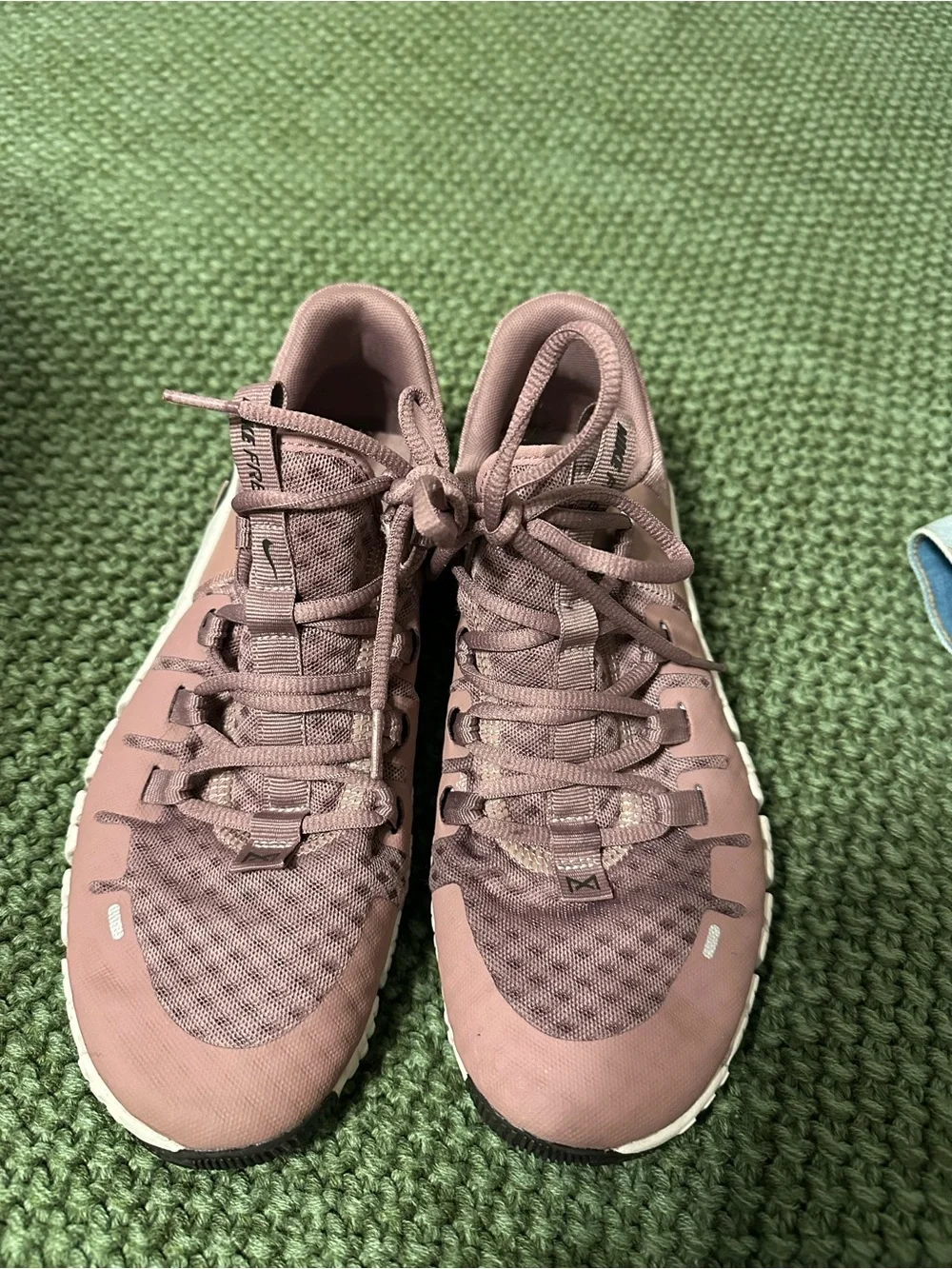 Nike gently used